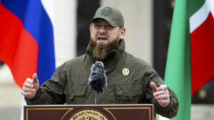 Ramzan Kadyrov, pro-Poutine, menace d'attaquer la Pologne