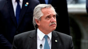 Les sanctions anti-russes ont un effet négatif à l'échelle mondiale, selon le président argentin