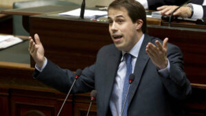 Allocations aux réfugiés ukrainiens : l'ex-député belge Laurent Louis s'indigne