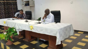 Philosophie, théologie et politique au Bénin : Le Père Albert Ogougbé lance trois ouvrages