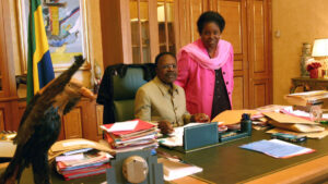 «Biens mal acquis» : 5 autres enfants d'Omar Bongo mis en examen en France
