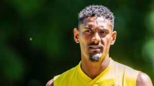 Dortmund: le footballeur ivoirien Sébastien Haller souffre d'un cancer des testicules