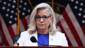 Liz Cheney : l'anti-Trump s'engage à «tout faire» pour qu'il ne soit plus réélu
