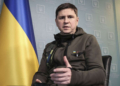 Poutine: "l'Ukraine est une condamnation à mort pour lui", selon un proche de Zelensky