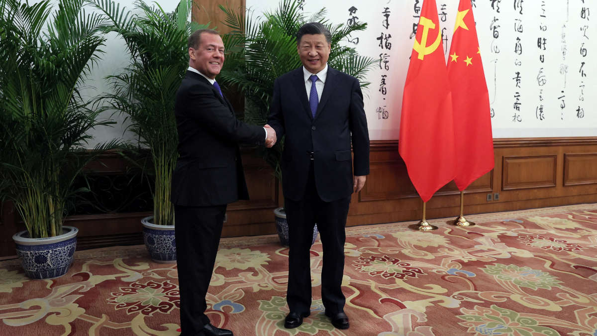 Medvedev chez Xi Jinping : ce qu'ils se sont dits