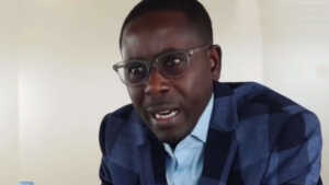 Sénégal: Pape Alé Niang de nouveau en prison, il entame une grève de la faim