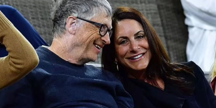 Bill Gates et Paula Hurd. Photo : DR