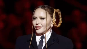 Madonna avoue avoir fait recours à la chirurgie plastique après les moqueries sur la toile