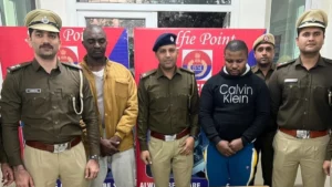 Deux nigérians arrêtés pour avoir arnaqué 60 femmes sur des sites de rencontre en Inde