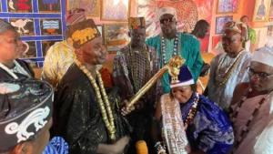 Cultes endogènes au Bénin : Mianon Adélansi Kpéssou Tchidagba investie Cheffe suprême