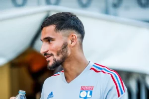 Propos contre la France? Le footballeur Houssem Aouar s'explique