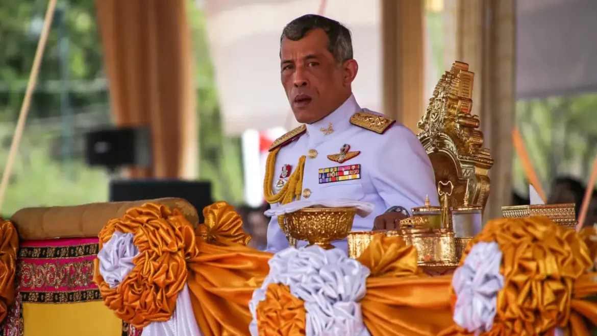Thaïlande : quand le roi Rama X abuse de son autorité