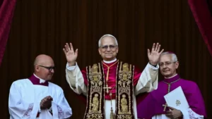 Vatican : le Pape canonise Carlo Acutis, 1er saint à avoir vécu au XXIe siècle