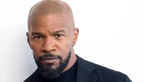 Jamie Foxx réapprend à marcher après ses problèmes de santé