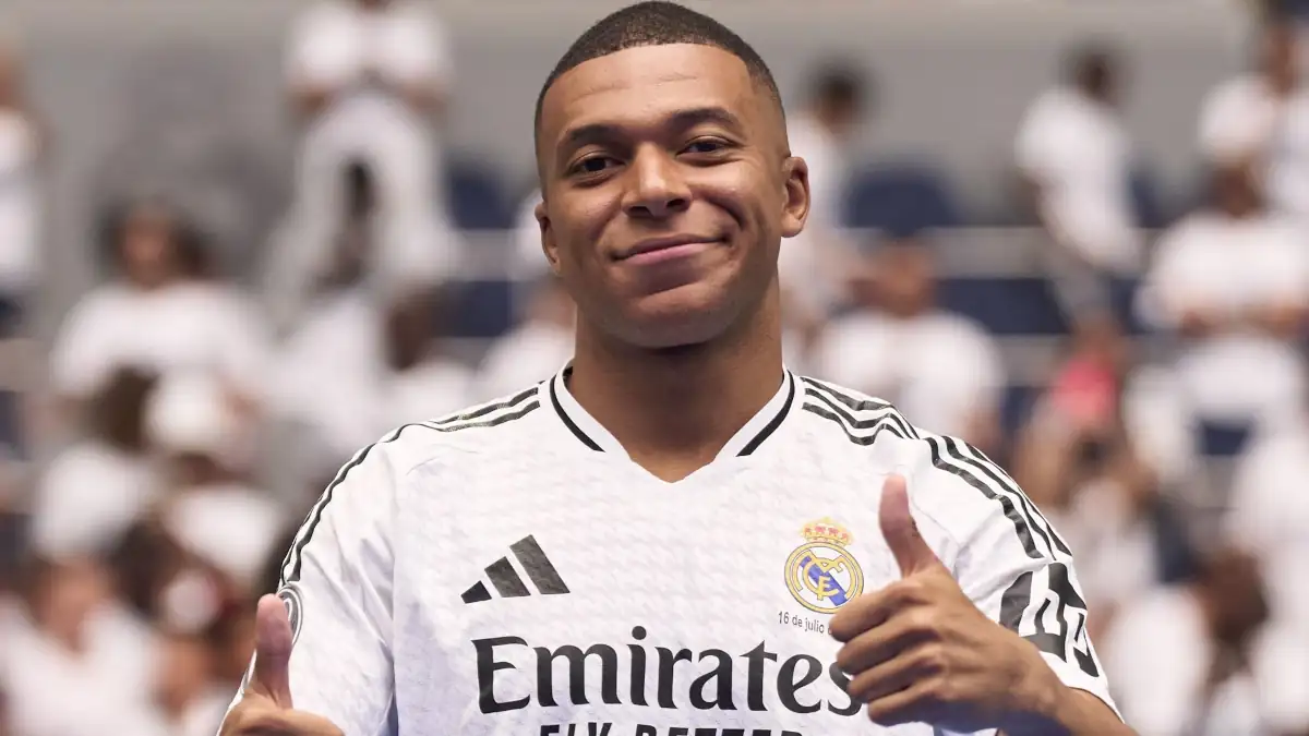 Real Madrid : Kylian Mbappé choque avec une demande