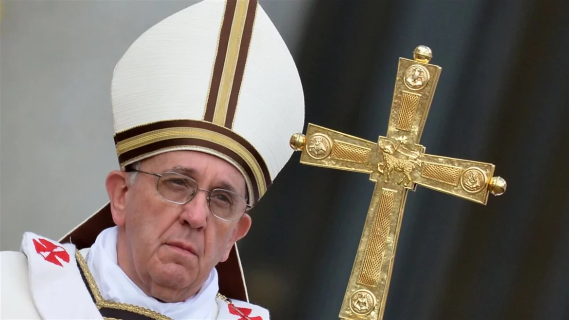 Coran brûlé en Suède: "dégoûté et en colère", le pape François s'insurge