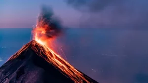 RDC: le volcan Nyiragongo en éruption après plus de 19 ans de sommeil