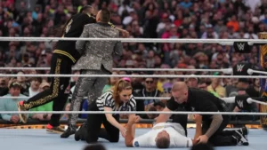 Snoop Dogg émerveille les fans de catch à l'évènement WrestleMania 39 (VIDEO)
