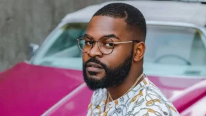 L'artiste nigérian Falz opéré au Royaume-Uni (vidéo)