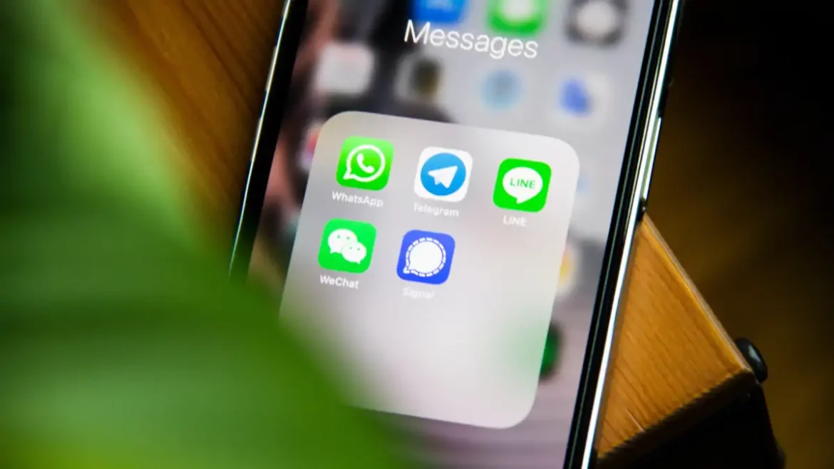 WhatsApp : Tout savoir sur comment retrouver les anciens messages