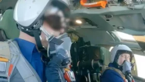 Poutine pilote un bombardier: le président russe montre les muscles (VIDEO)
