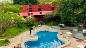 Bénin : l'hôtel Tata Somba fait peau neuve