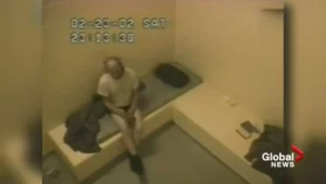 Canada: l'un des pires tueurs en série meurt après une agression en prison