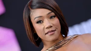 Zimbabwe: l'actrice américaine Tiffany Haddish s'étonne de voir un grand supermarché propre (vidéo)