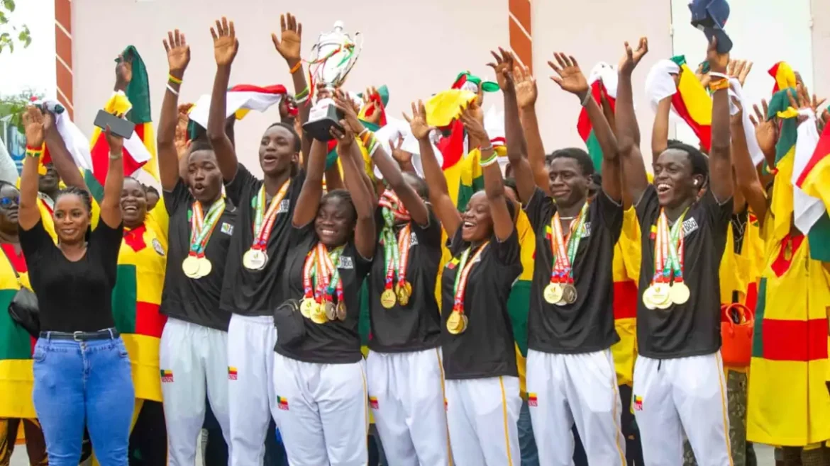 Badminton béninois : Les athlètes juniors portés en triomphe après le championnat d’Afrique