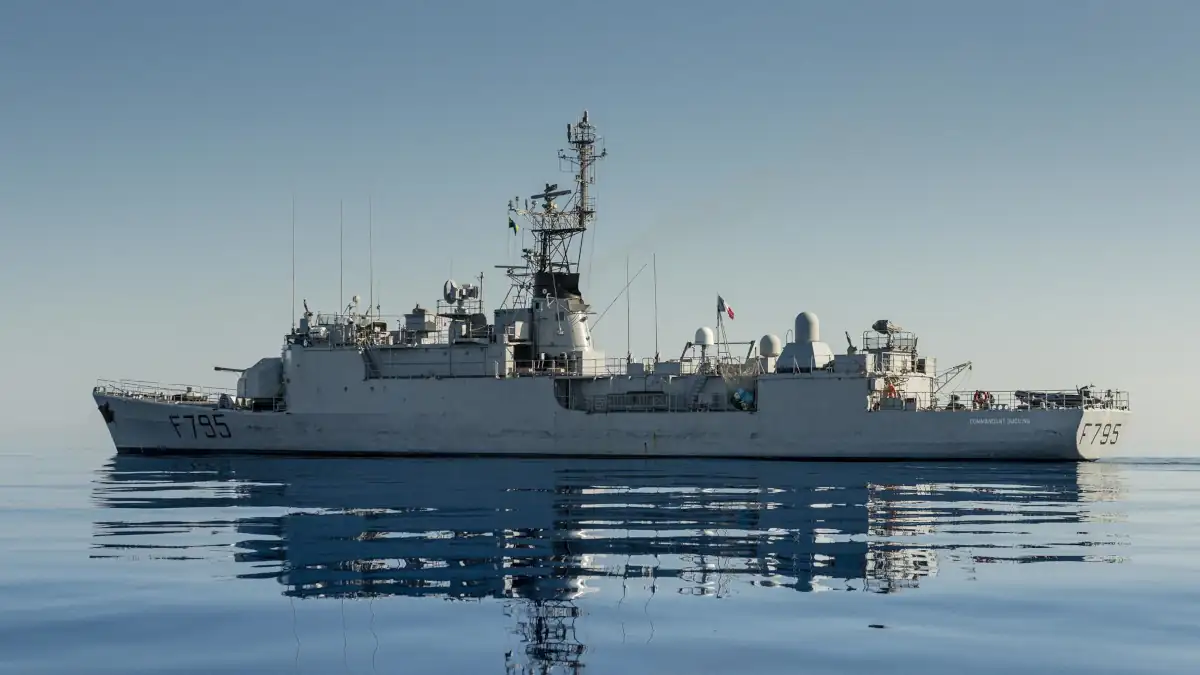 Le navire militaire français (Commandant Ducuing) a séjourné dans les eaux béninoises