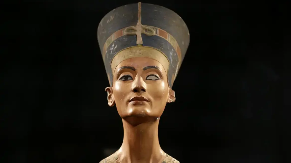 Egypte : une pétition réclame le buste de Néfertiti