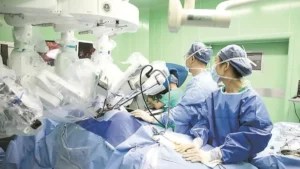 Téléchirurgie au Bénin : Un patient opéré à distance depuis Shanghai