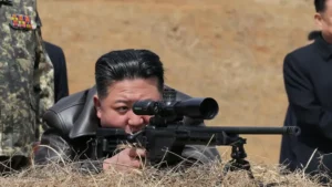 Armement: Kim Jong-Un teste un nouveau dispositif avec succès