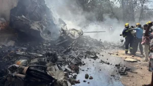Crash du vol Air India : un passager survit miraculeusement (vidéo)