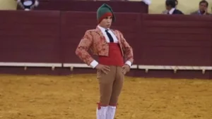 Drame en vidéo : un torrero de 22 ans tué par un taureau de 695 kg lors de son 1er spectacle
