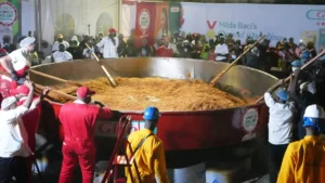 Nigeria : Hilda Baci entre au record Guinness avec près de 9 tonnes de jollof rice
