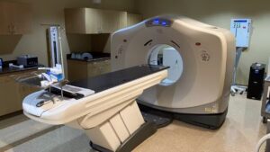 Scanners et rayons X : une étude alerte sur le risque de cancer