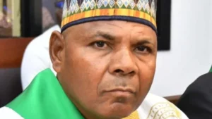 L'Honorable Akim Radji