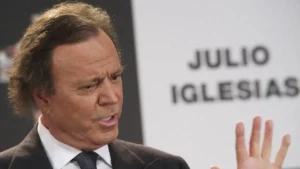 Julio Iglesias