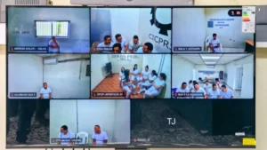 Salvador : deux membres d'un gang condamnés à 1 048 ans de prison