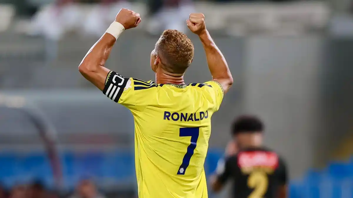 Cristiano Ronaldo R v lation Sur Son tonnant Comportement Dans Le 