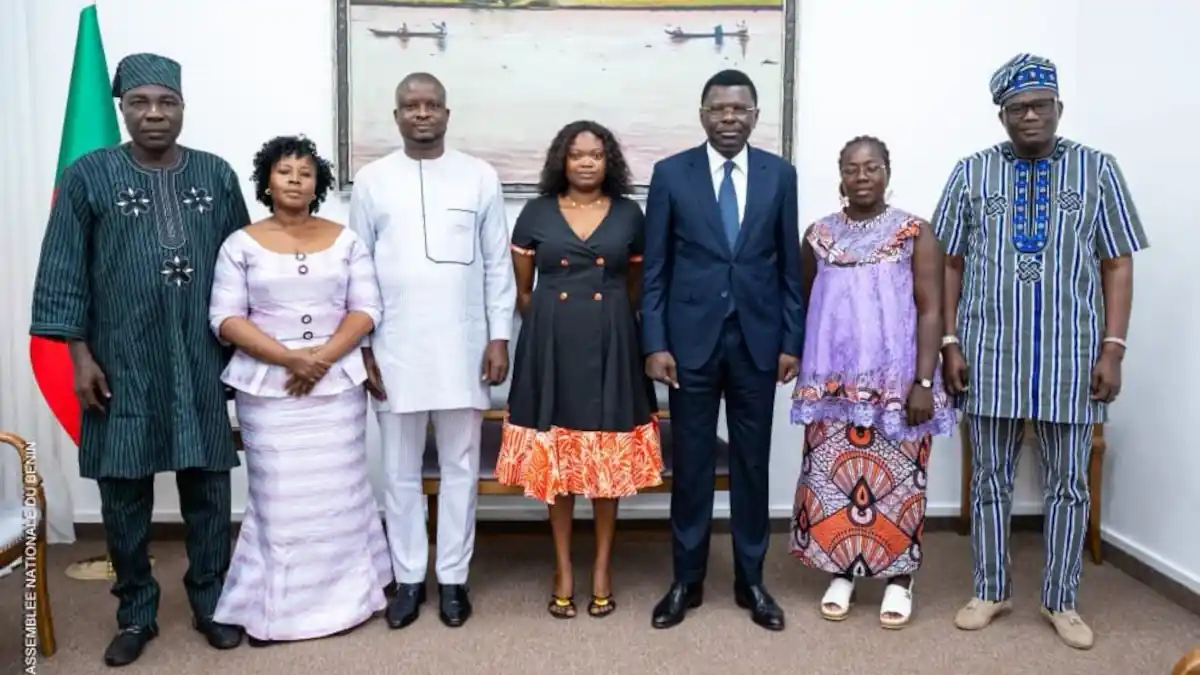 Bénin : Djogbénou reçoit les syndicats pour consolider le dialogue social – La Nouvelle Tribune