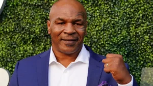 Mike Tyson soutient Donald Trump, qui l'encense : « Je suis son fan depuis longtemps »