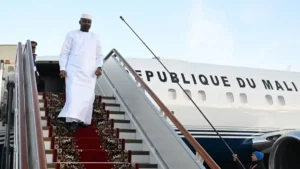 Assimi Goïta, président de transition du Mali, est arrivé à Moscou pour participer au troisième Sommet et Forum Russie-Afrique. / Sputnik