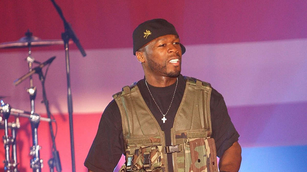 50 Cent tacle sévèrement un internaute qui tentait d'inviter sa compagne