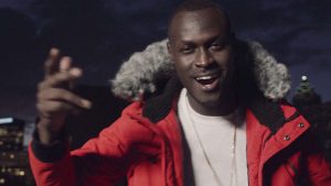 Un rappeur kenyan crée la polémique avec une chanson dénonçant la corruption