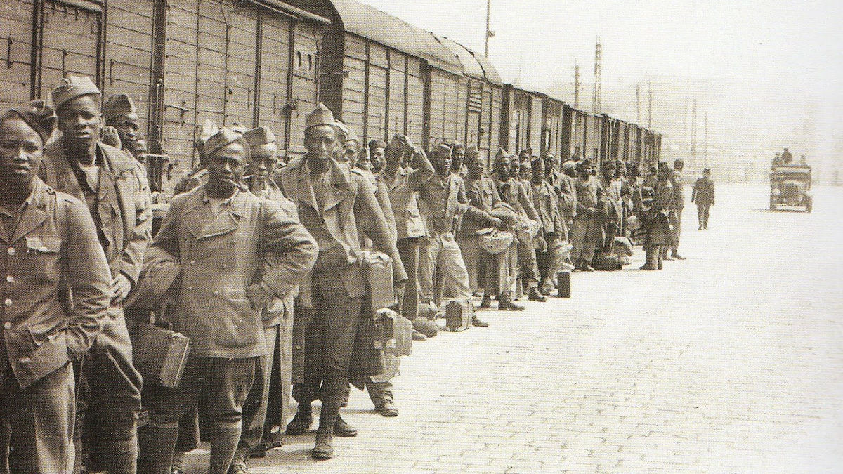 Camp Thiaroye : le Sénégal se souvient des tirailleurs exécutés en 1944