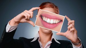 Mauvaise haleine : une étude pointe une solution miracle