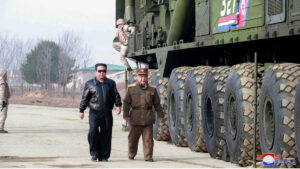 Armes nucléaires : Kim Jong-Un veut en développer et les utiliser si besoin