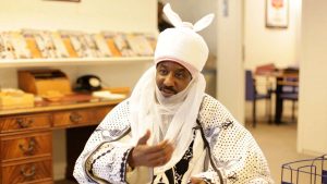 La fermeture des frontières sauvera notre industrie de la destruction (Émir de Kano)